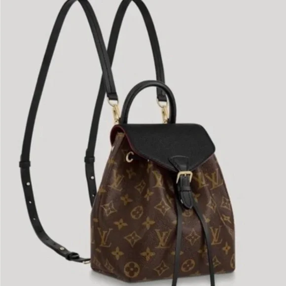 Louis Vuitton Monogram Montsouris - Picture 7 of 17